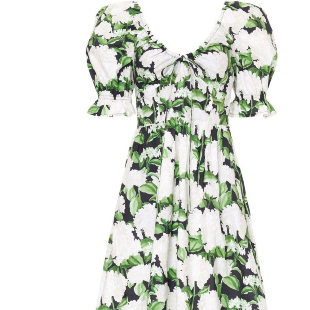 Hill House hydrangea Green and White Floral Dress - Picture 2 of 7